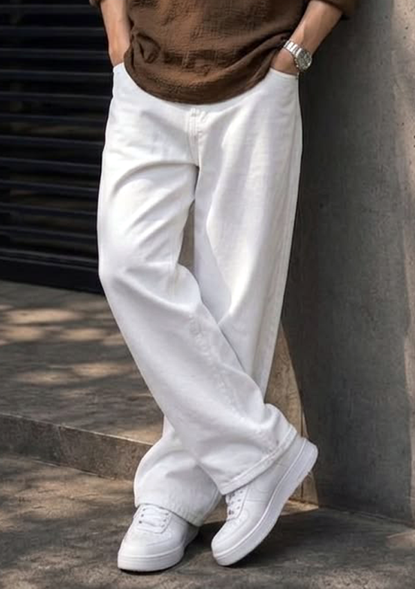 Denim white semi baggy jeans