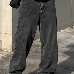 Black Ash semi baggy denim