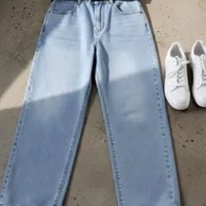 𝐃𝐞𝐧𝐢𝐦 𝐋𝐢𝐠𝐡𝐭 𝐒𝐤𝐲 𝐁𝐥𝐮𝐞 𝐒𝐞𝐦𝐢 𝐁𝐚𝐠𝐠𝐲 𝐉𝐞𝐚𝐧𝐬